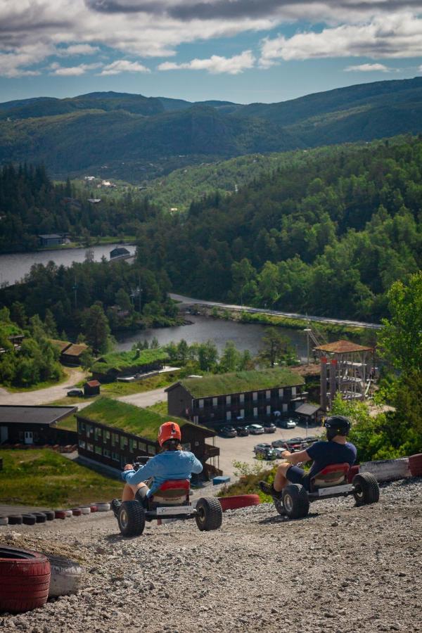 Готель Sirdal Fjellpark Tjorhom Екстер'єр фото